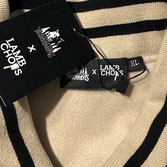 2023-2024 limited edition Lamb Chops x Minnesota Timberwolves varsity jacke - Picture 5 of 5